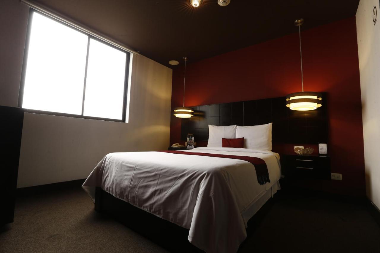 Ginebra Hotel