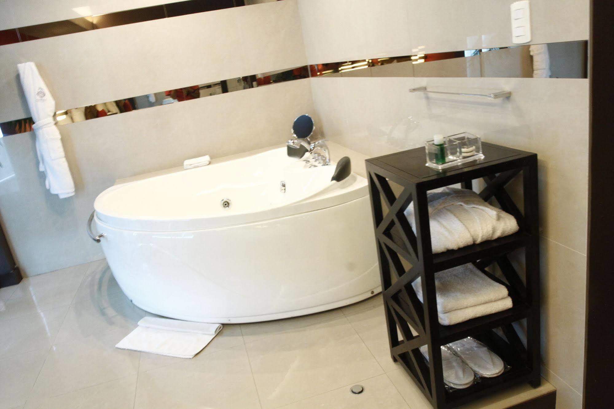 Hotel Ginebra Lima
