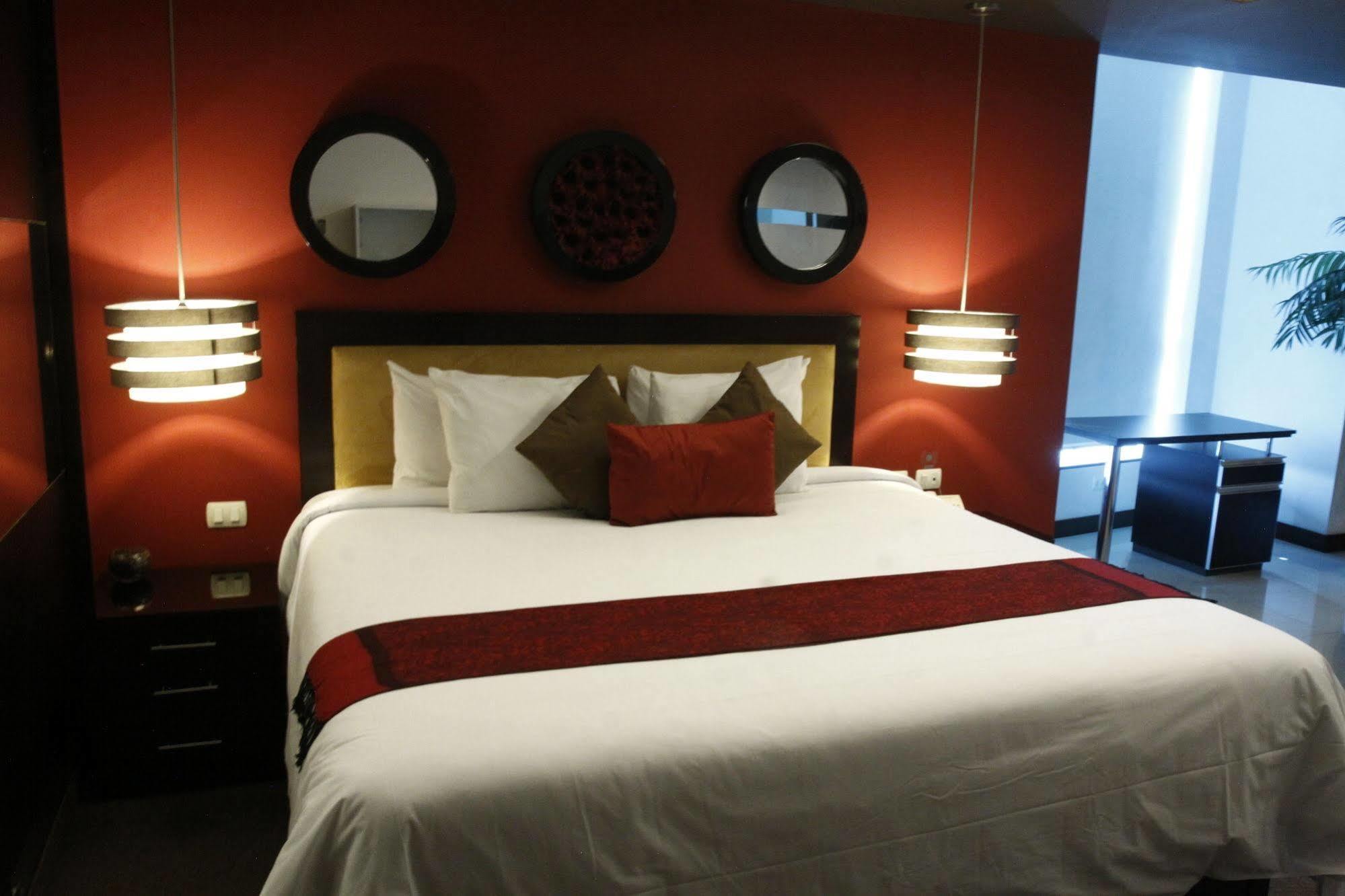Hotel Ginebra